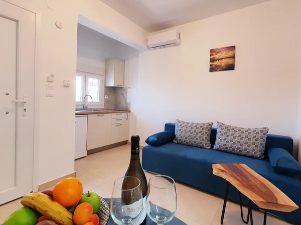 Apartment B3 - 4