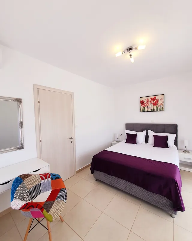 Apartment B4