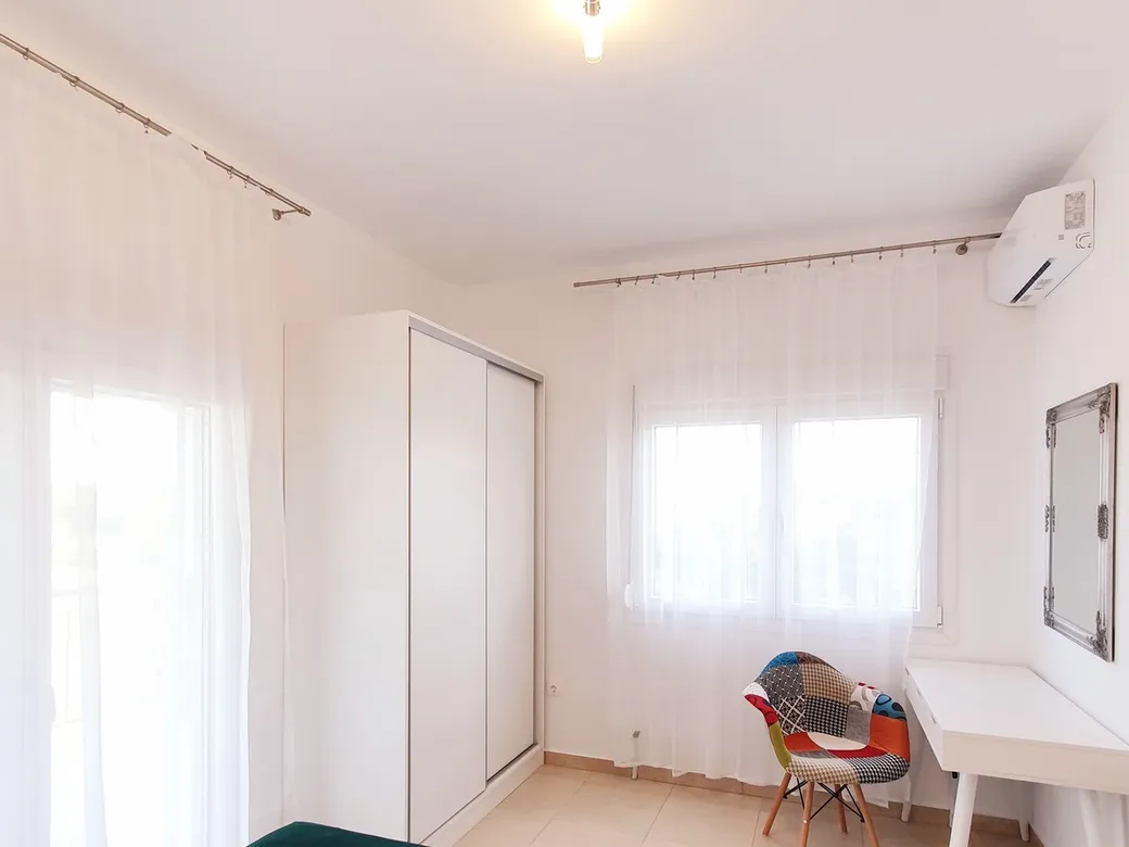 Apartment B6