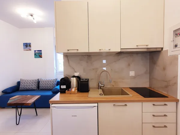 Apartment B6 - 6